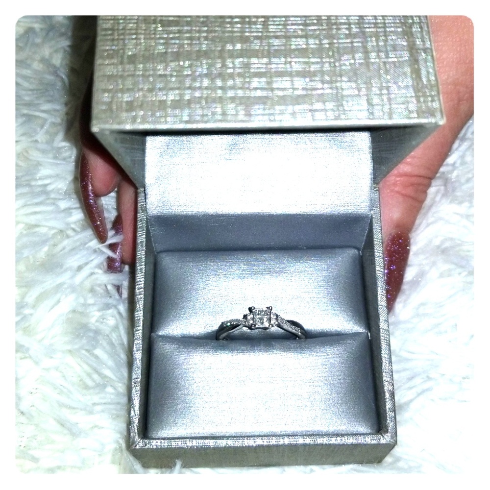Zales Diamond Ring